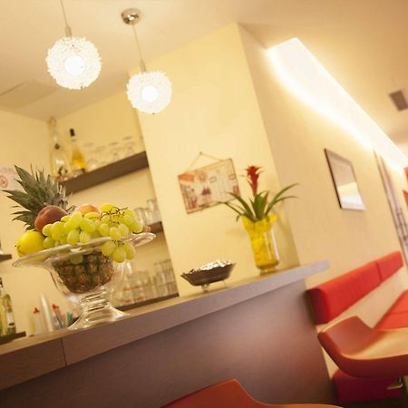 Hotel Mimosa 벨레지아아지마리나 외부 사진