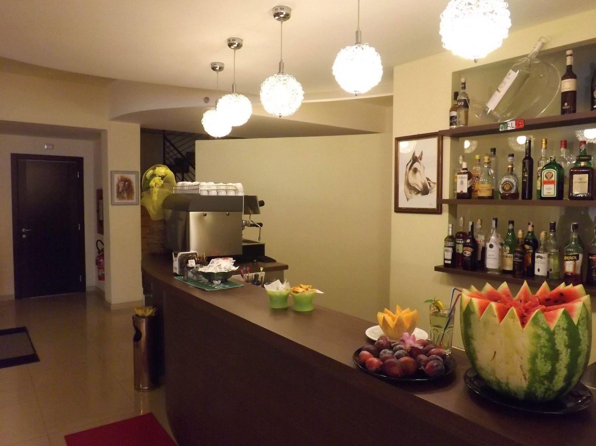 Hotel Mimosa 벨레지아아지마리나 외부 사진