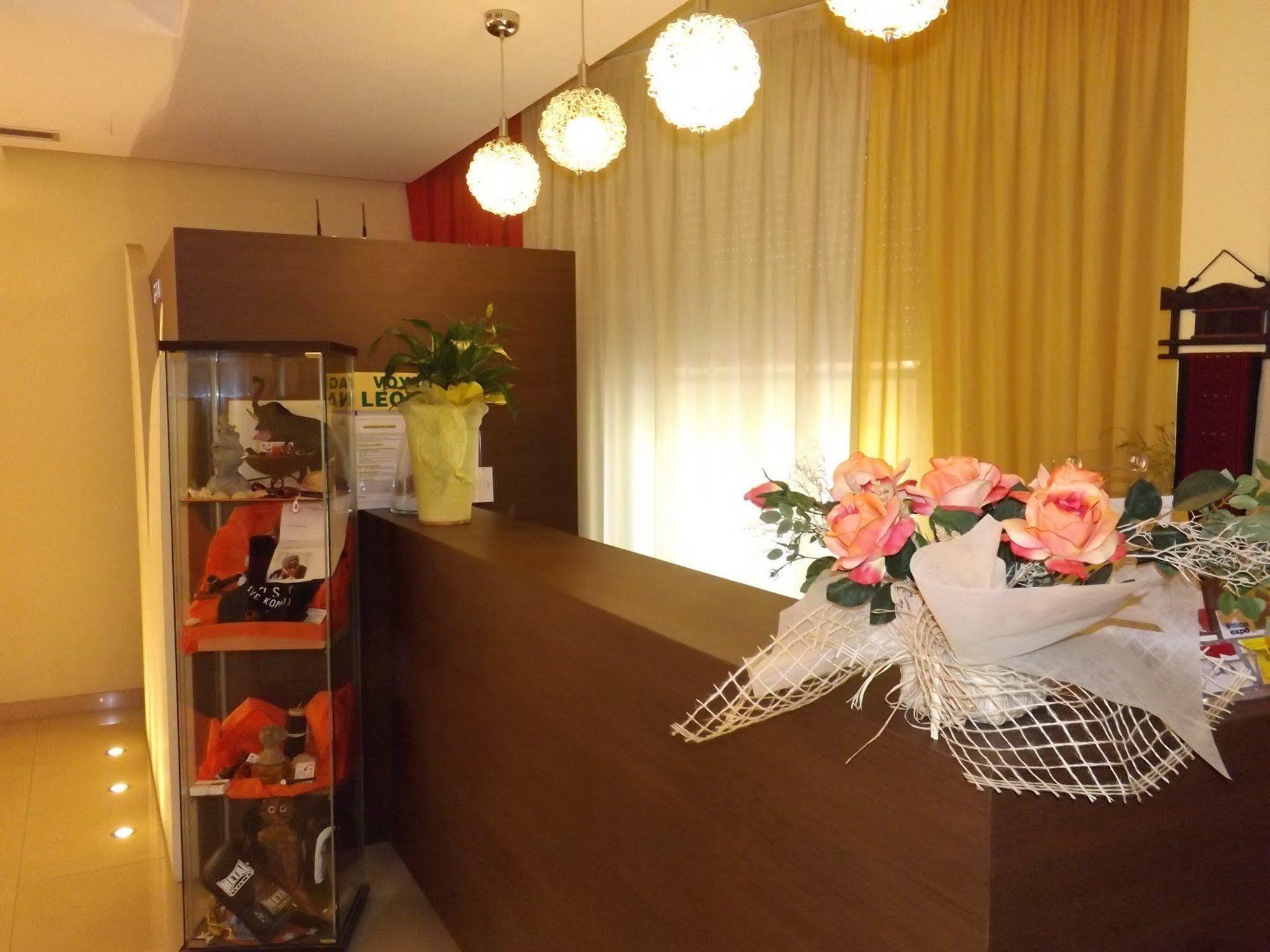 Hotel Mimosa 벨레지아아지마리나 외부 사진